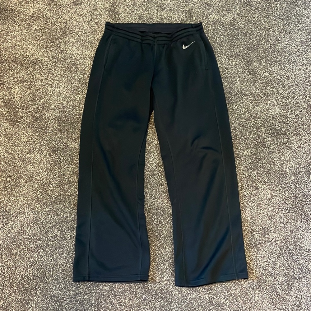 Sweat pants.